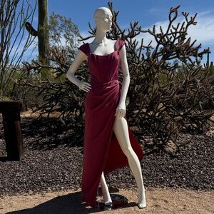 Gianni  Bini elegant prom dress